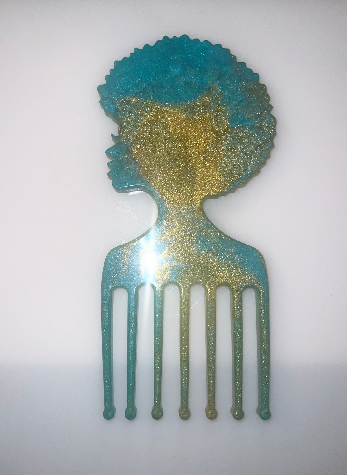 Hand Crafted Afro Comb 🪮